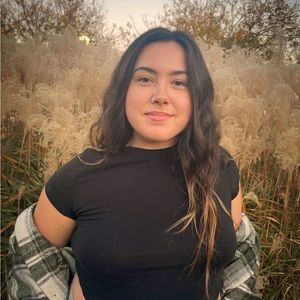 Meet your Posher, Courtney